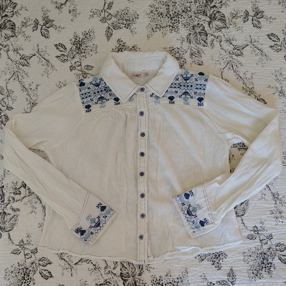 Faherty White Cotton Shirt with Embroidered Blue Accents